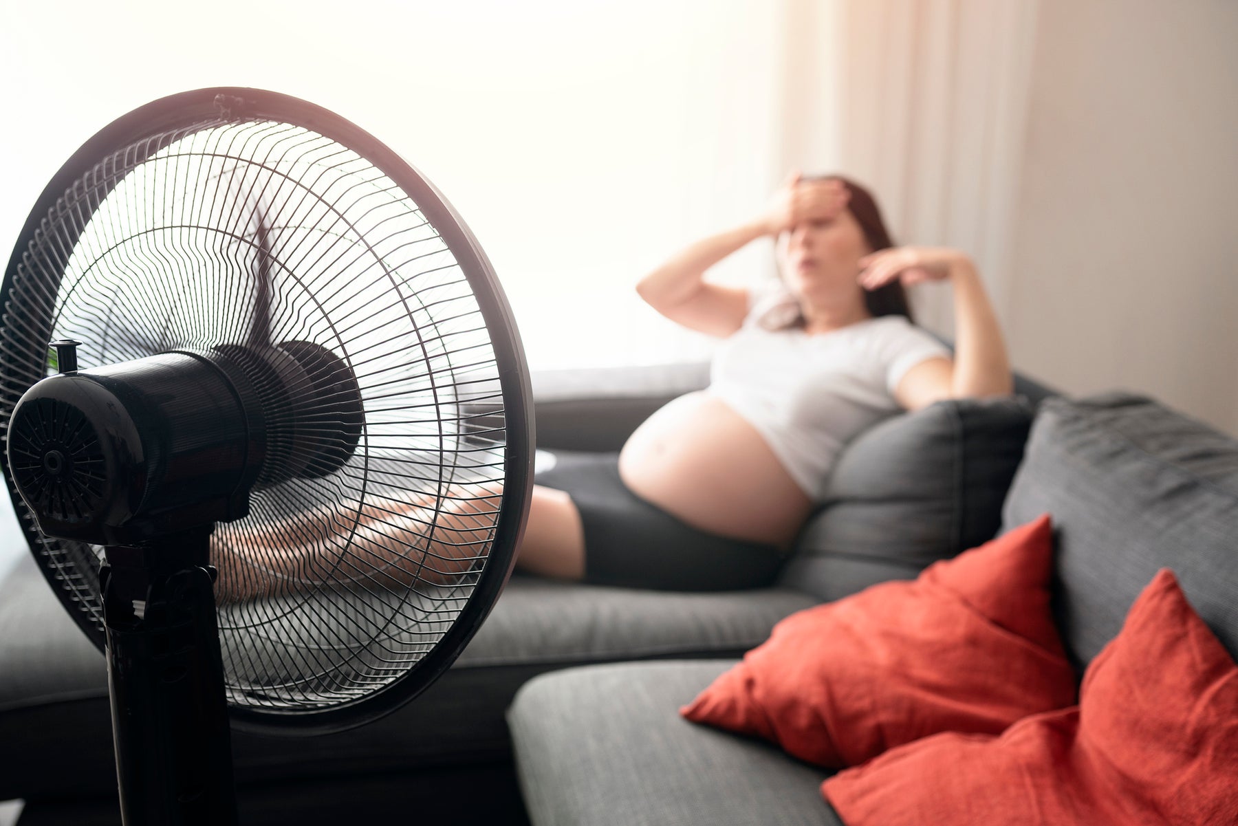 how to cope with heat in pregnancy