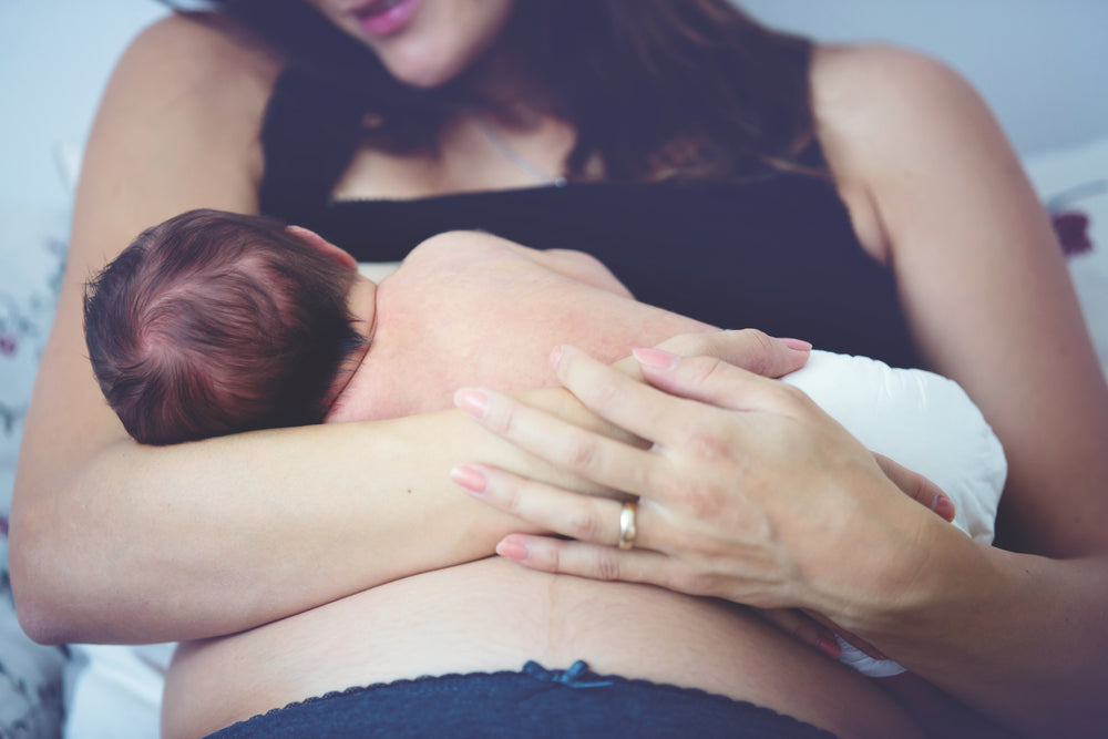  what is mastitis and it's symptoms 